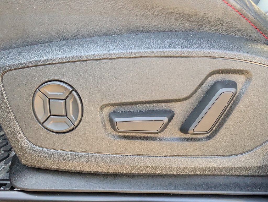 Used 2025 Audi Q3 2.0T Premium Plus image 17