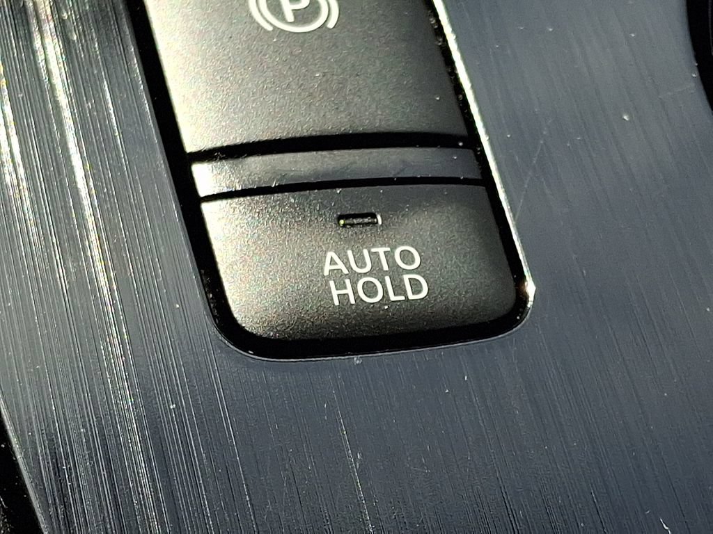 Used 2024 Nissan Rogue S AWD/4WD image 25
