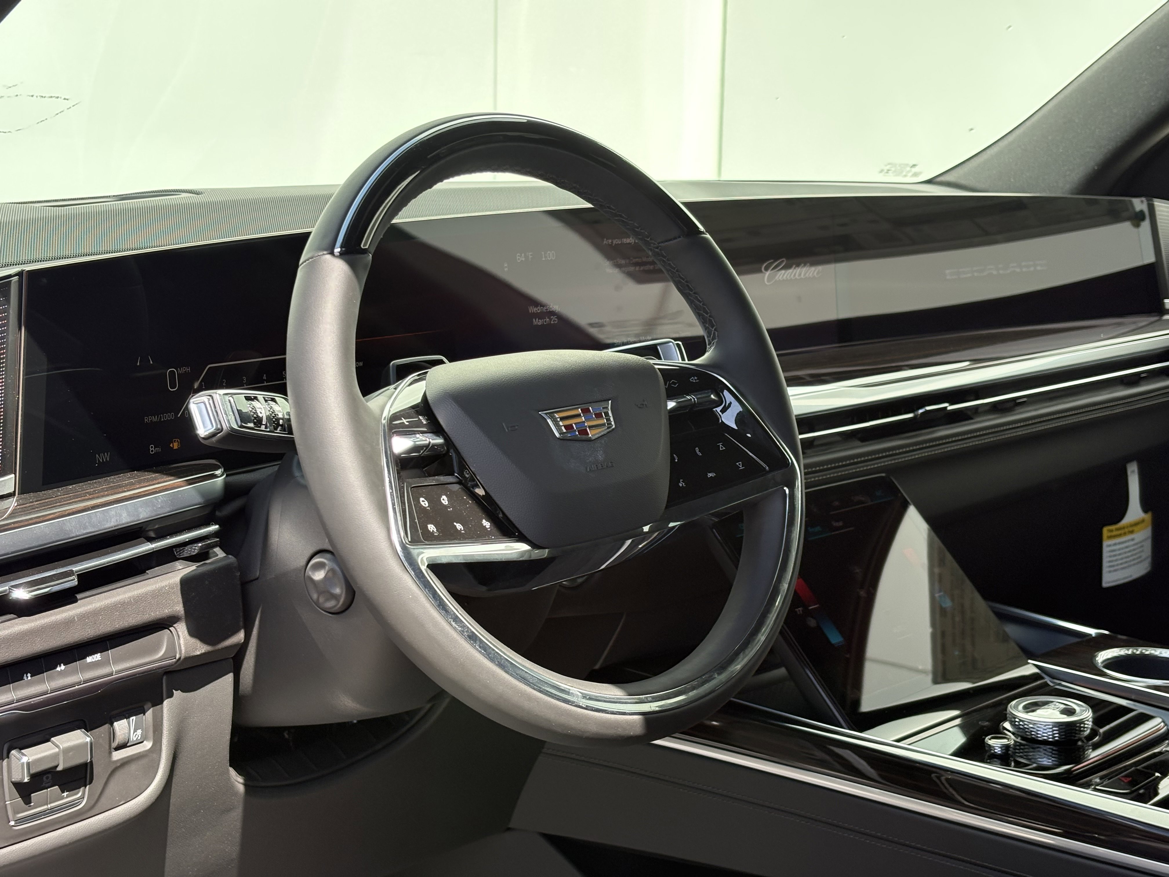 New 2026 Cadillac Escalade Luxury image 18