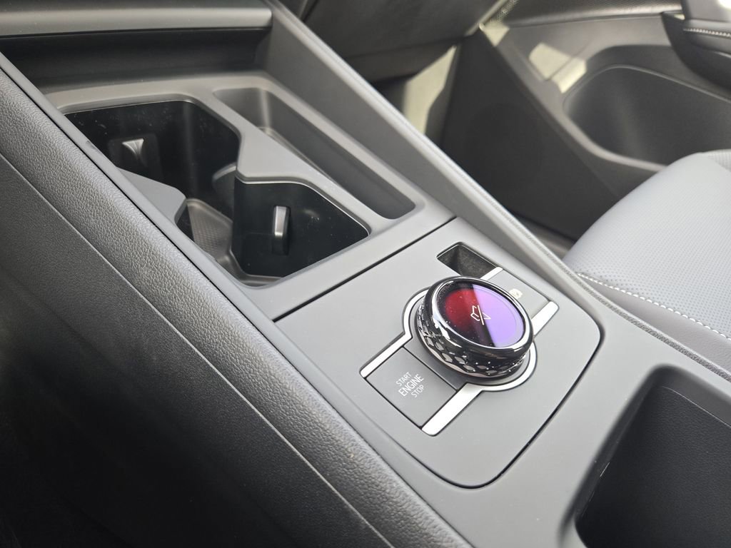 New 2026 Volkswagen Tiguan SE R-Line image 17