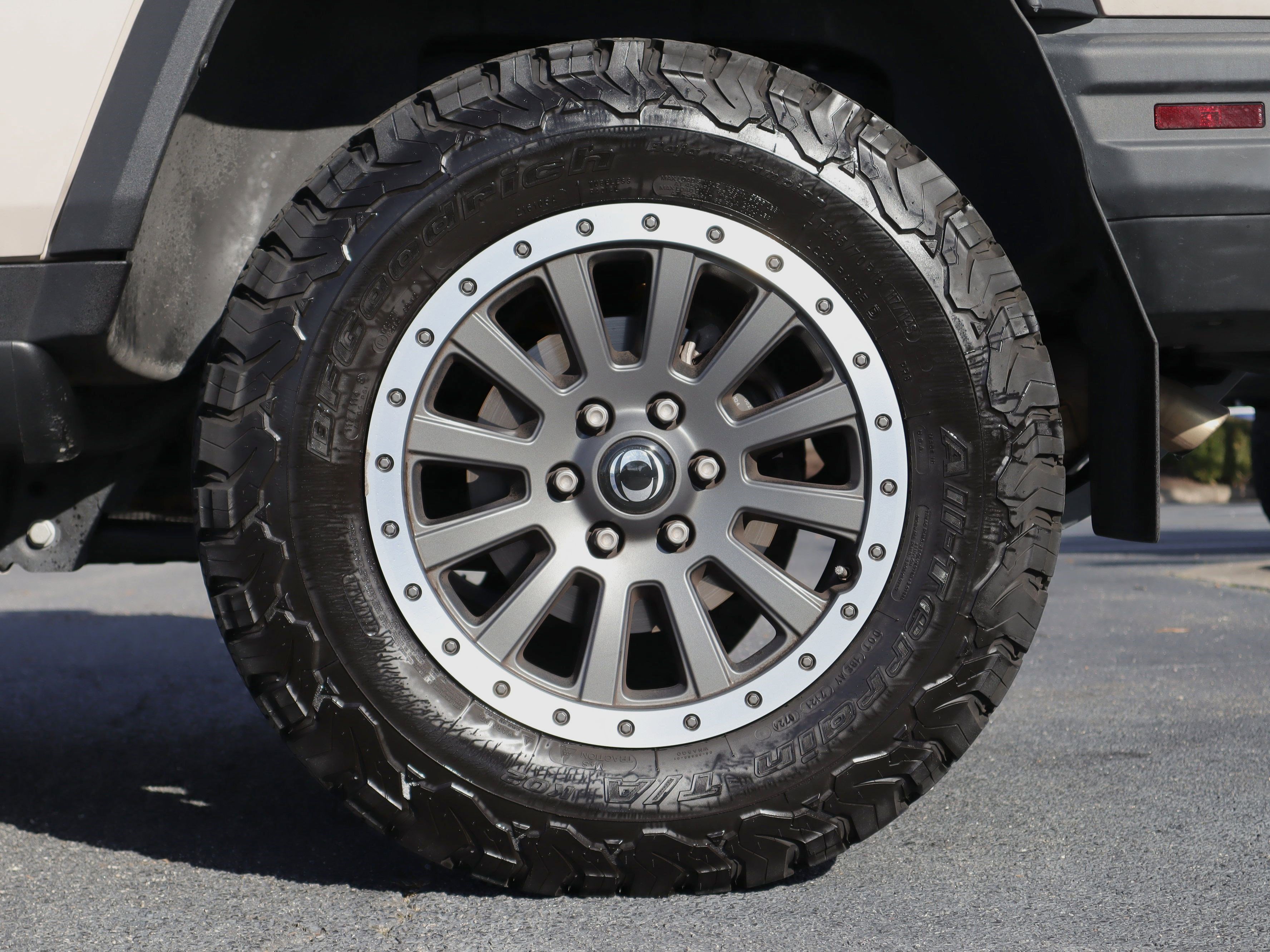 Used 2024 INEOS Grenadier Fieldmaster Edition image 26