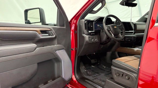New 2026 Chevrolet Silverado 3500 High Country w/ Technology Package AWD/4WD image 33