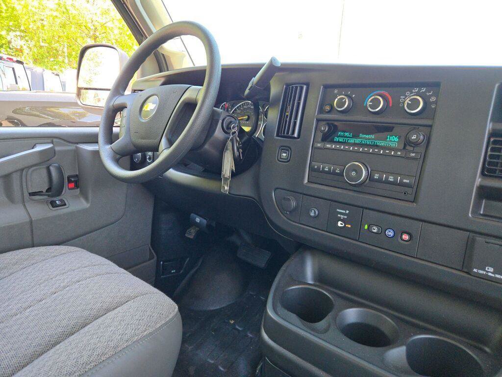 New 2026 Chevrolet Express 3500 w/ Power Convenience Package RWD image 11