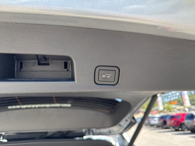 Used 2025 GMC Acadia Elevation w/ Elevation Premium Package image 24