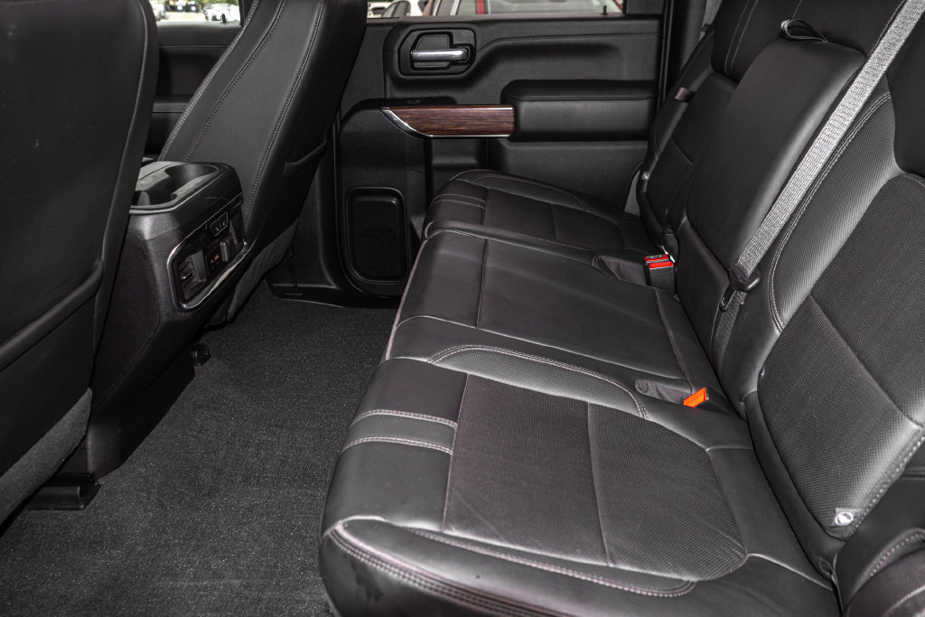 Used 2023 Chevrolet Silverado 2500 High Country AWD/4WD image 28