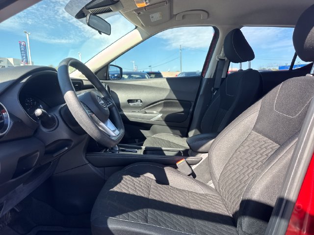 Used 2022 Nissan Kicks SV w/ Exterior Package FWD image 13