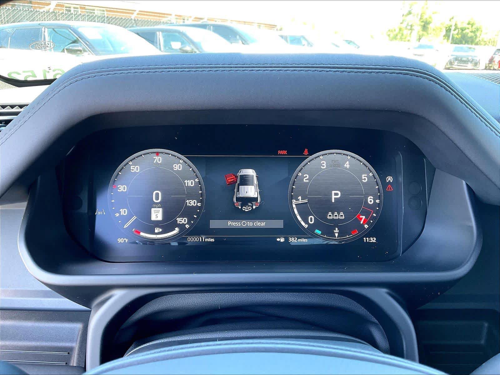 New 2026 Land Rover Defender 110 X-Dynamic SE AWD/4WD image 19
