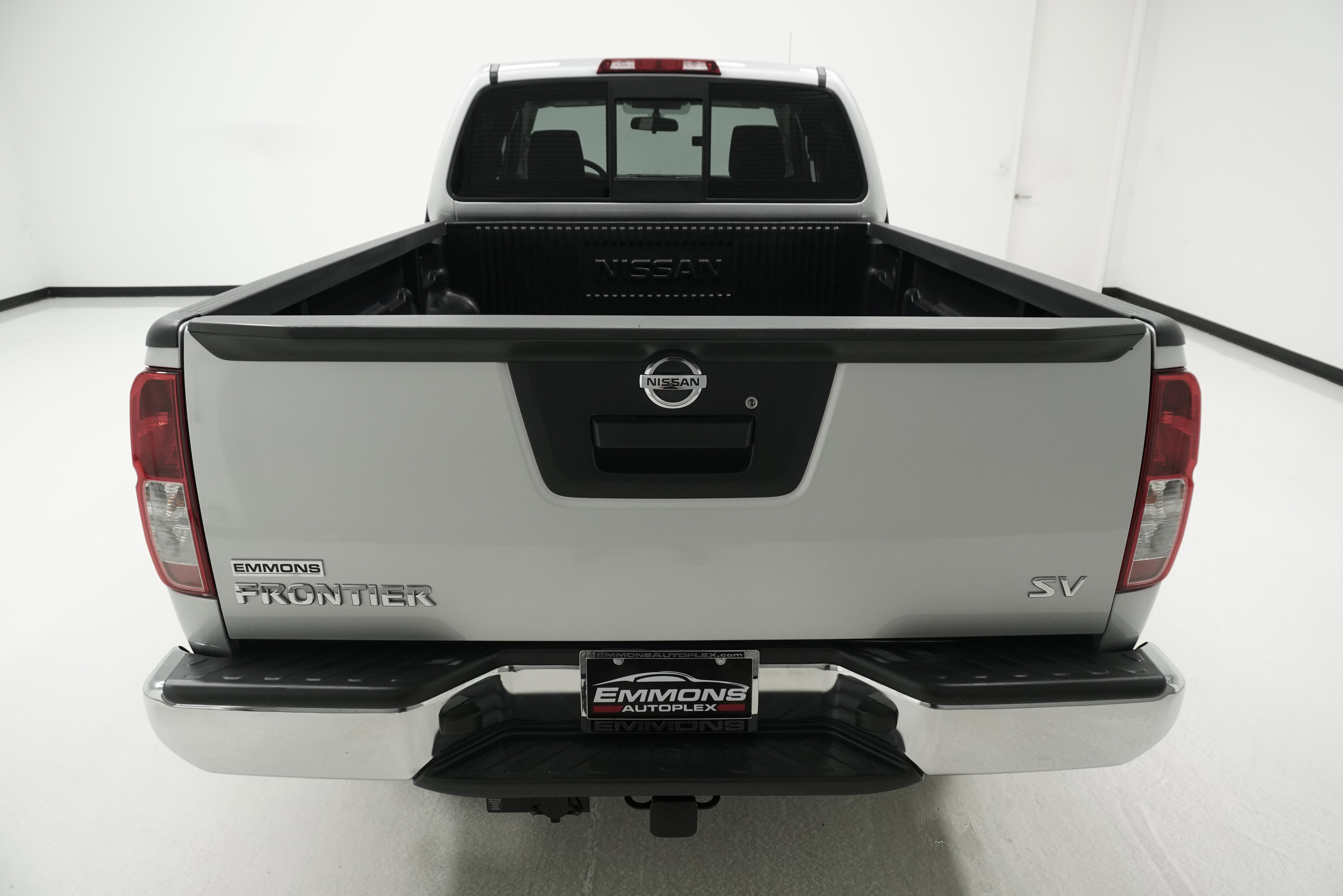 Used 2013 Nissan Frontier SV image 5