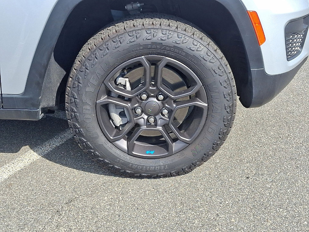 Used 2024 Jeep Grand Cherokee Trailhawk image 27