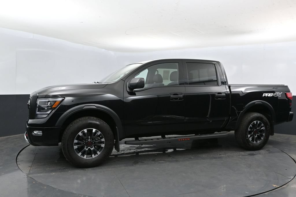 Used 2023 Nissan Titan PRO-4X w/ Off Road Protection Package AWD/4WD image 8