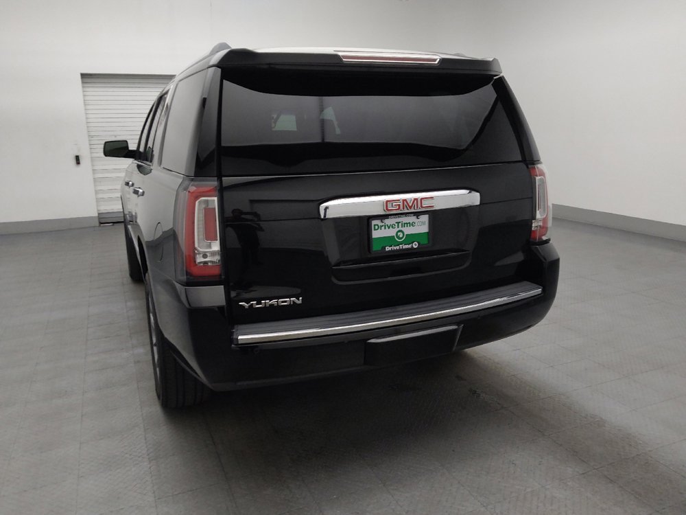 Used 2015 GMC Yukon Denali w/ Touring Package AWD/4WD image 6