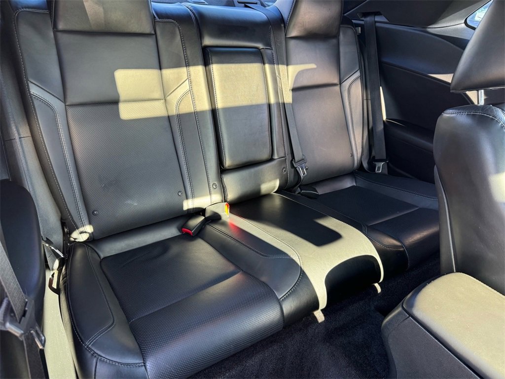 Used 2017 Dodge Challenger SXT Plus image 19