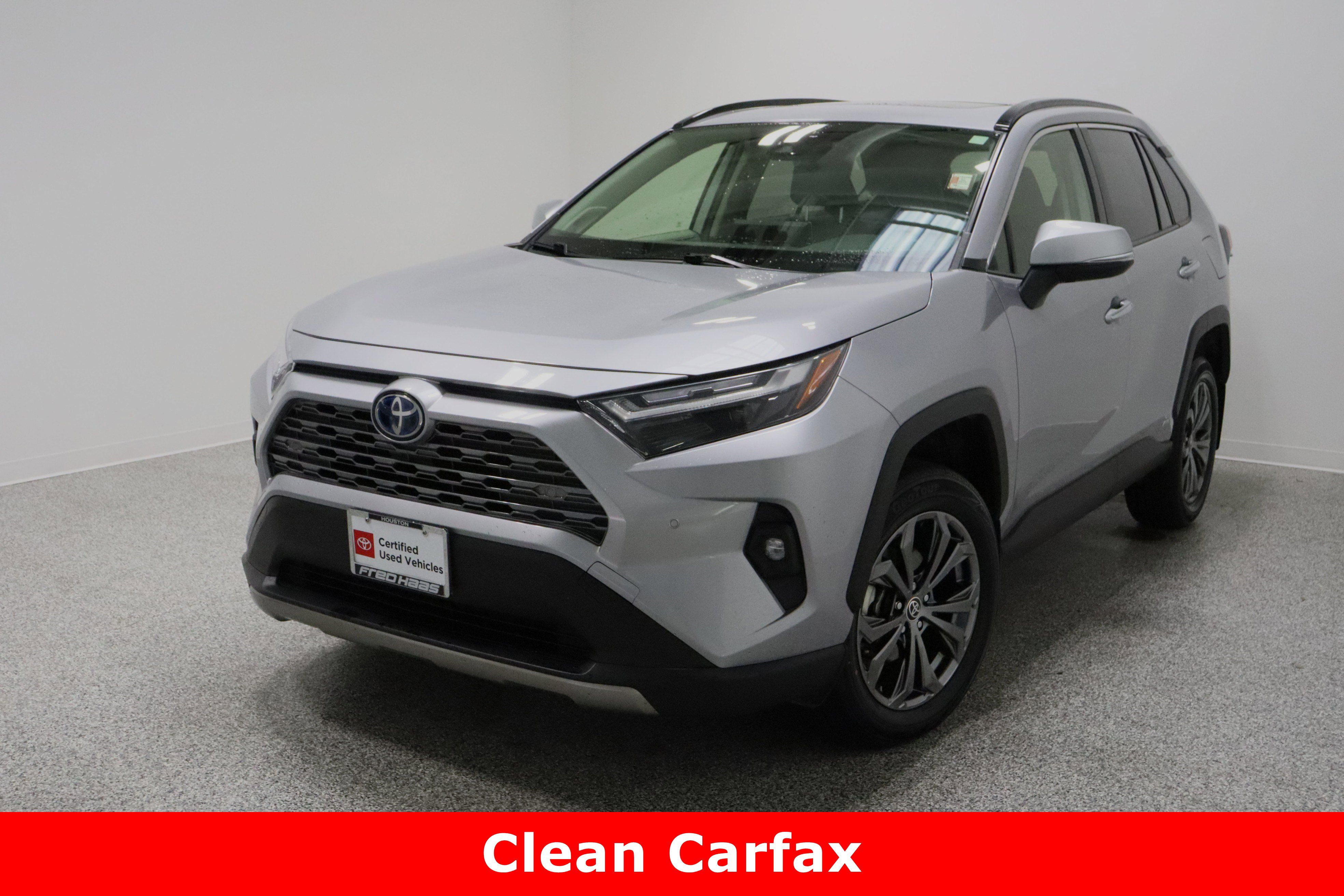 Certified 2022 Toyota RAV4 Limited image 2