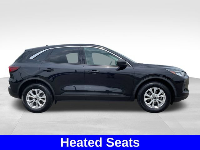 Used 2023 Ford Escape Active w/ Tech Pack #1 AWD/4WD image 6