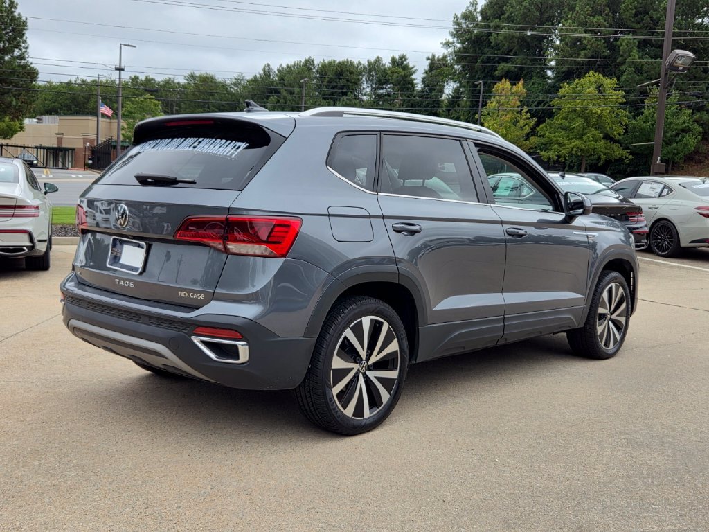 Used 2023 Volkswagen Taos SE FWD image 9