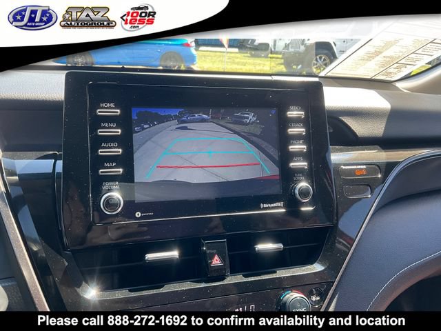 Used 2022 Toyota Camry SE FWD image 19