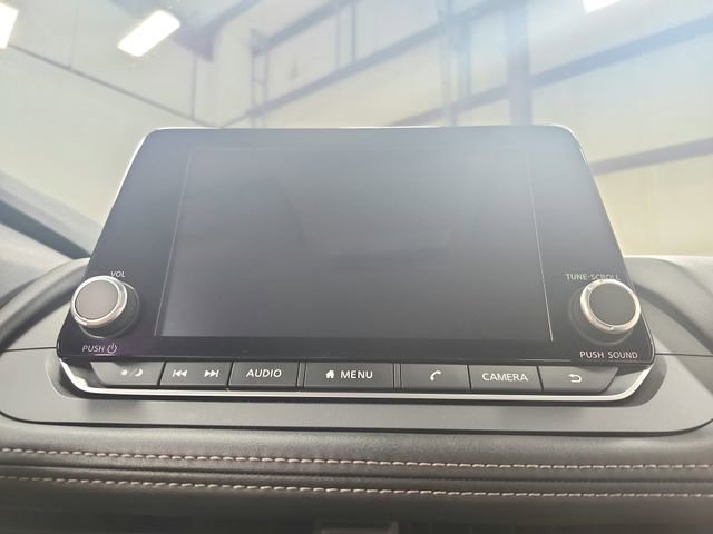 Used 2025 Nissan Rogue SV FWD image 26