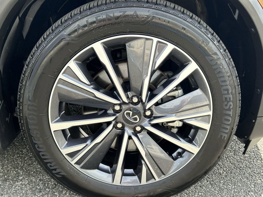 Certified 2026 INFINITI QX60 Luxe w/ Cargo Package AWD/4WD image 13