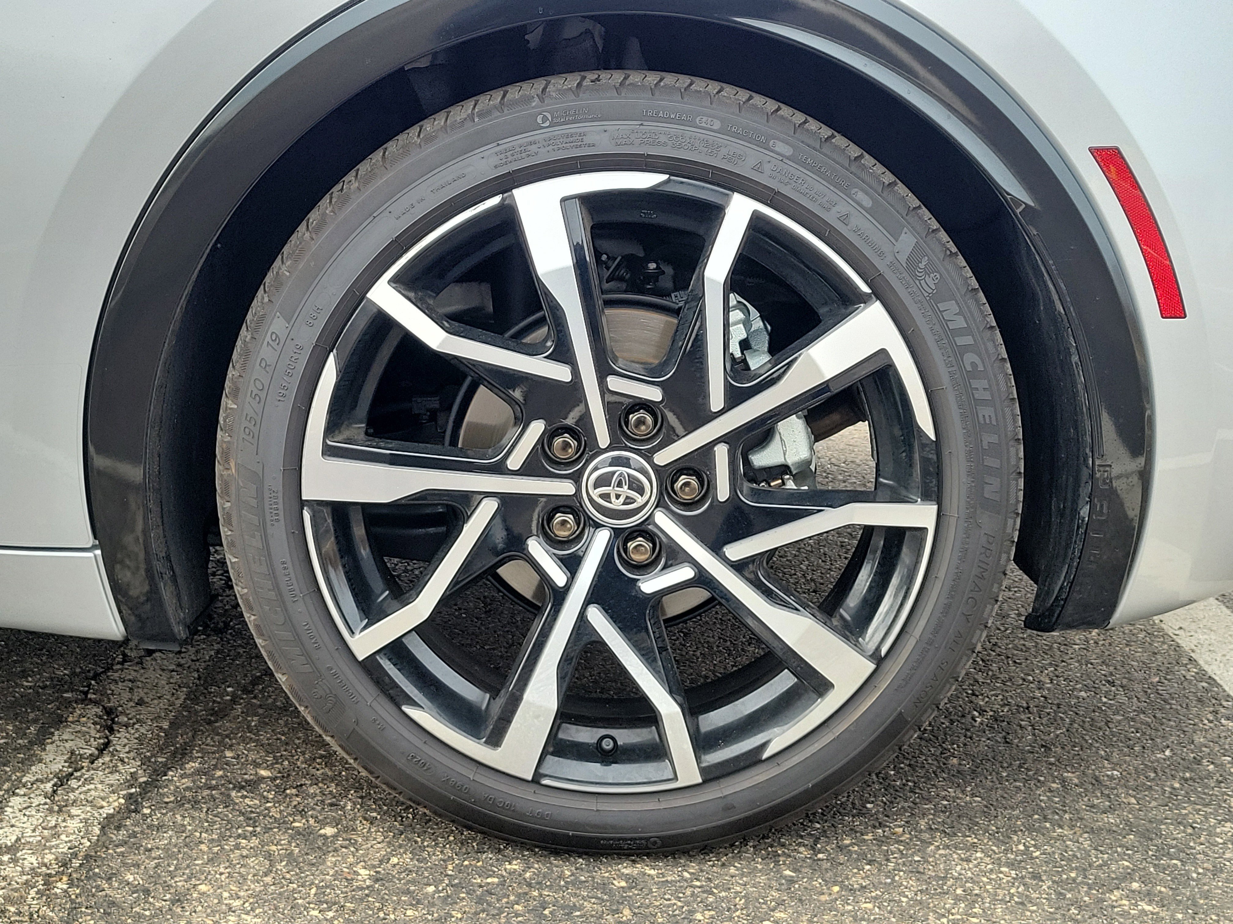 Used 2024 Toyota Prius Prime image 5