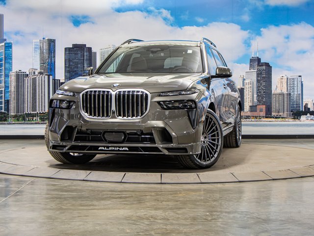 New 2026 BMW ALPINA XB7 AWD/4WD image 2