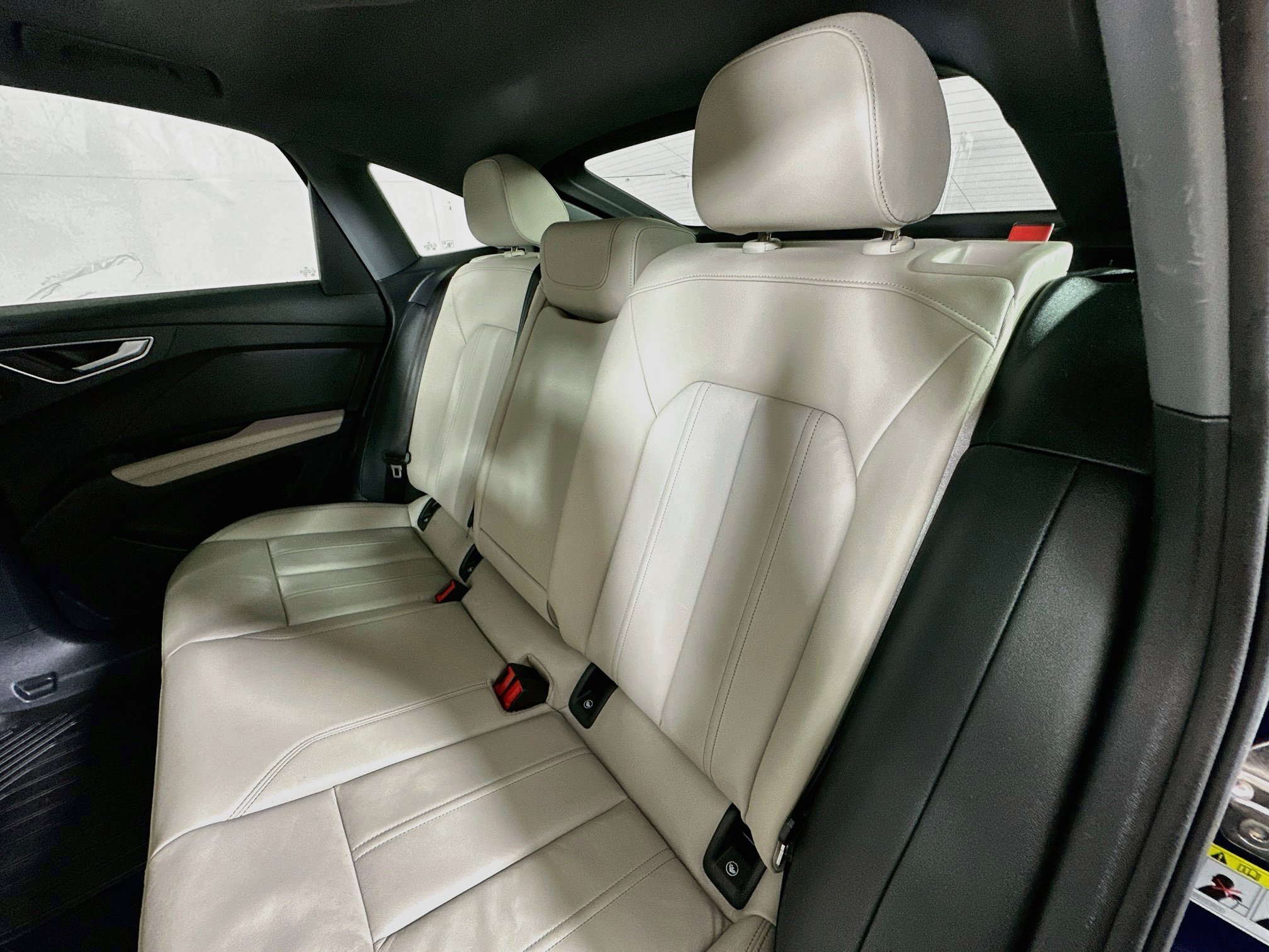Certified 2023 Audi Q4 e-tron Prestige AWD/4WD image 24
