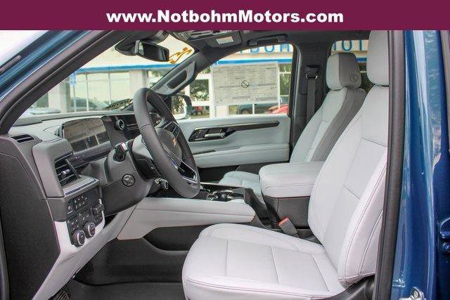 New 2025 Chevrolet Suburban Premier w/ Sun And Tow Package image 17