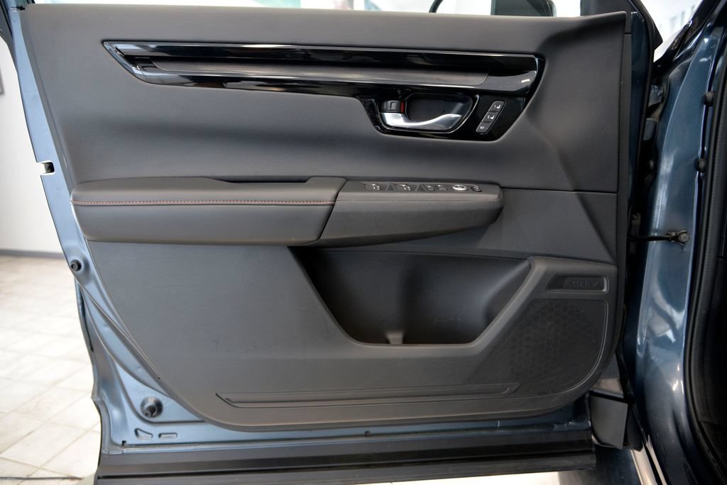 Used 2023 Honda CR-V Sport Touring image 14