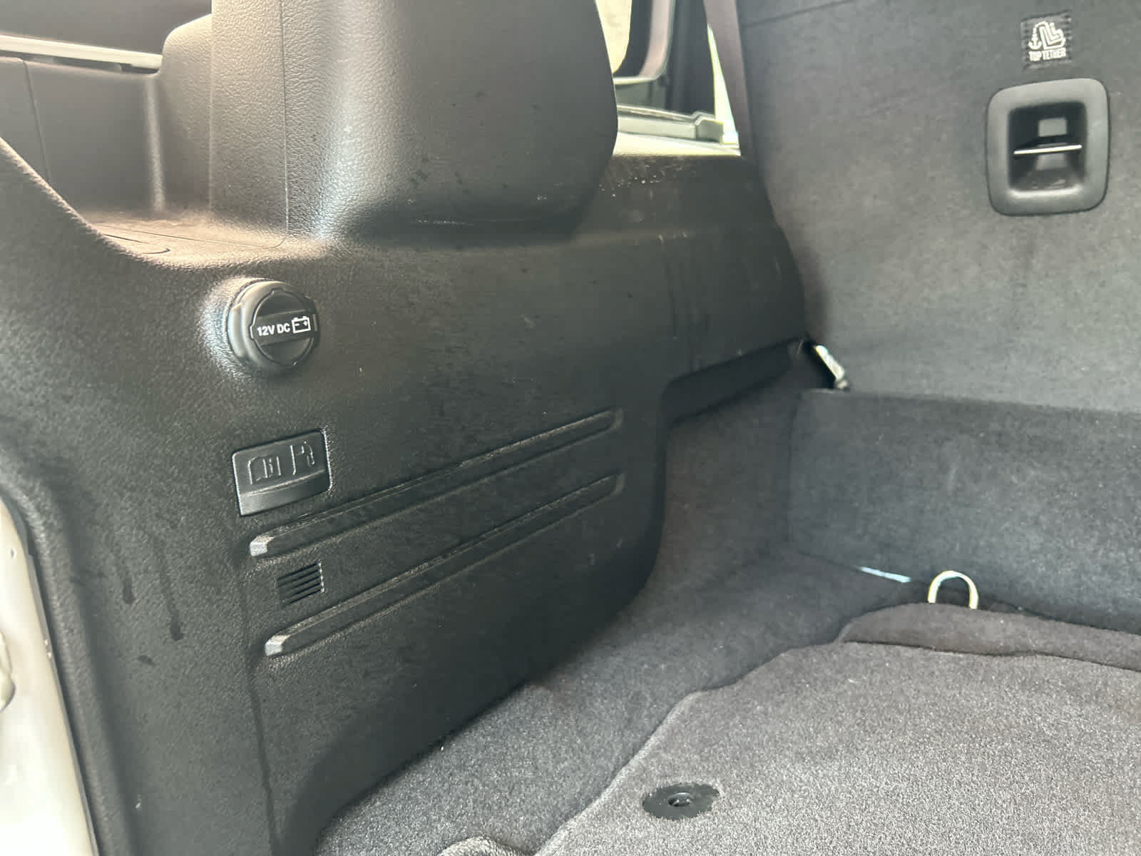 Used 2024 Jeep Wrangler Unlimited w/ Convenience Group AWD/4WD image 36