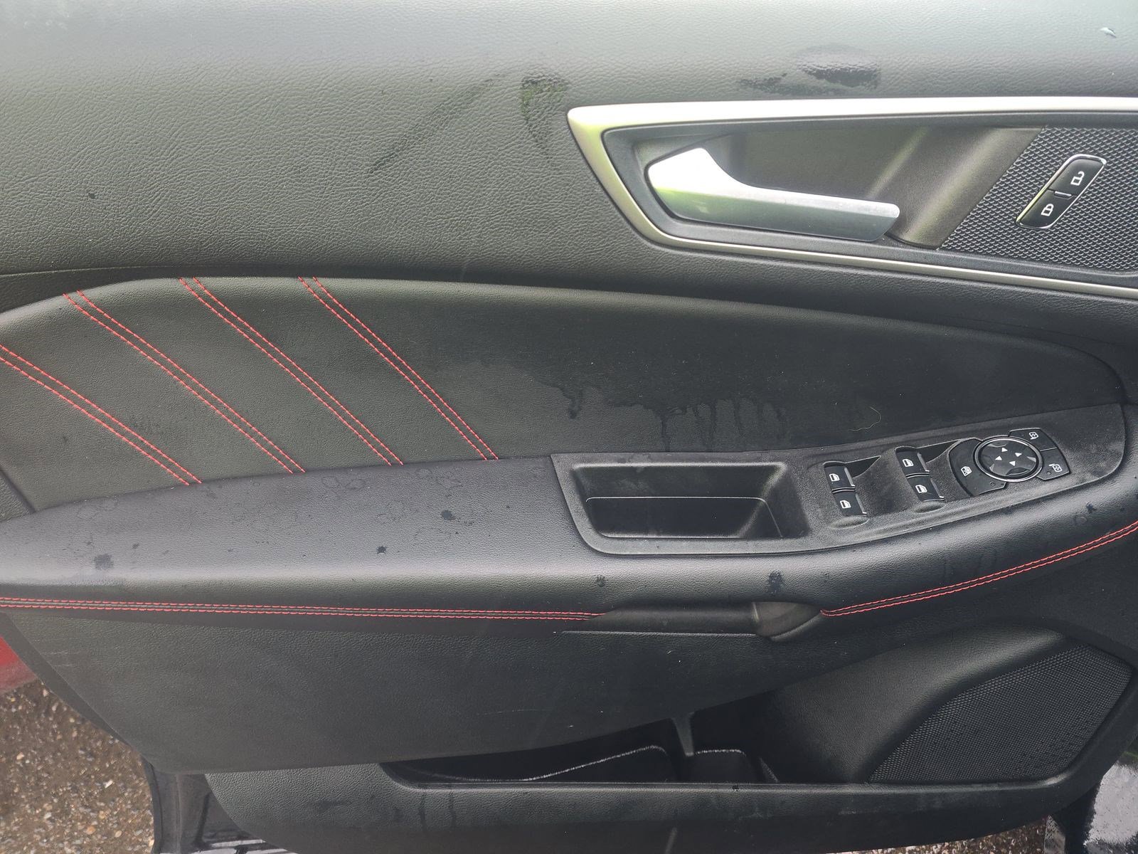 Used 2023 Ford Edge ST-Line image 15