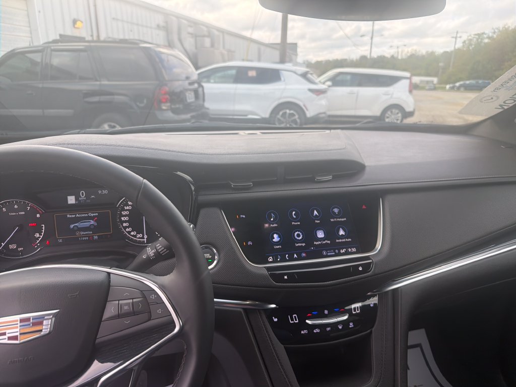 Used 2025 Cadillac XT5 Premium Luxury AWD/4WD image 22
