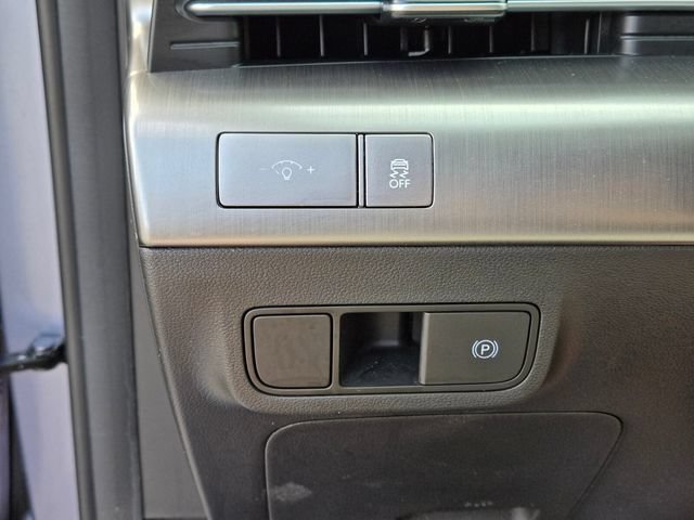 Used 2024 Hyundai Kona SE FWD image 37