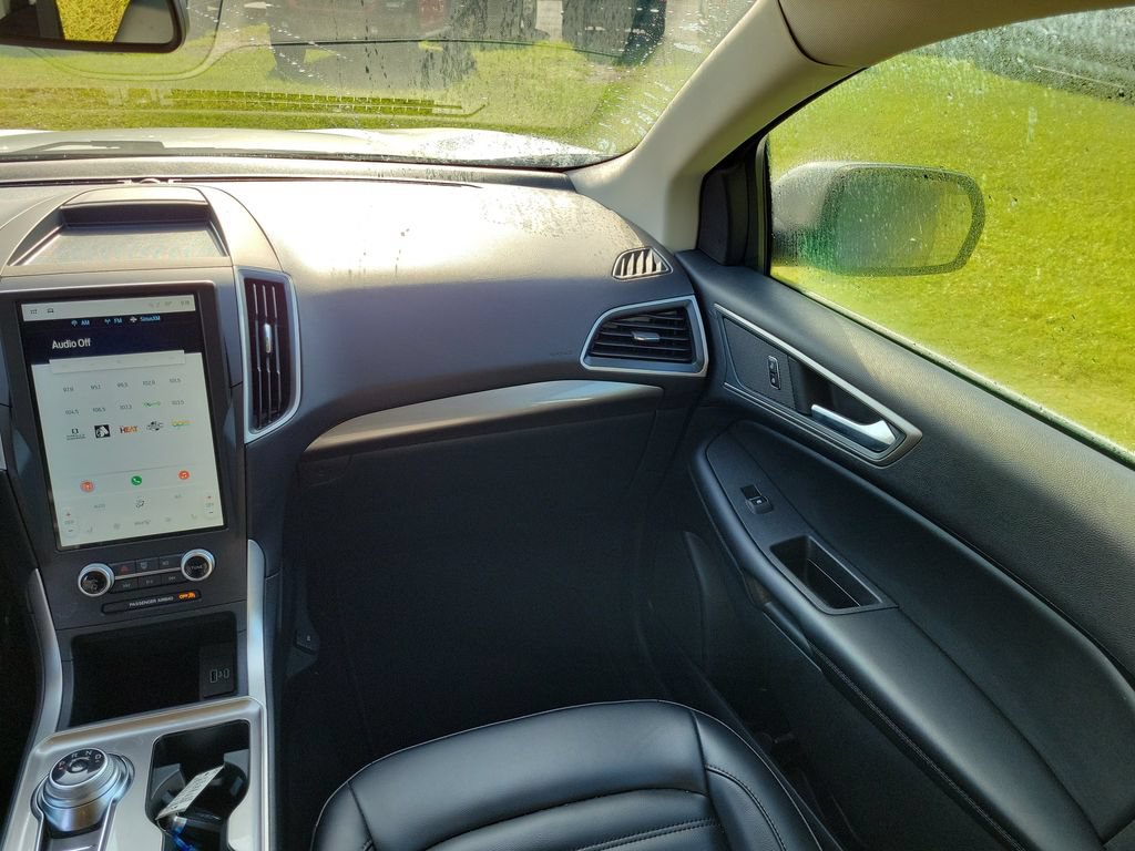 Used 2024 Ford Edge SEL AWD/4WD image 14