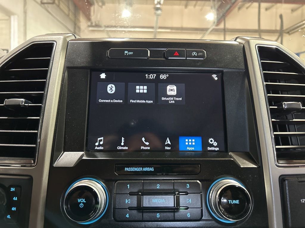 Used 2018 Ford F150 Lariat w/ Equipment Group 502A Luxury image 29