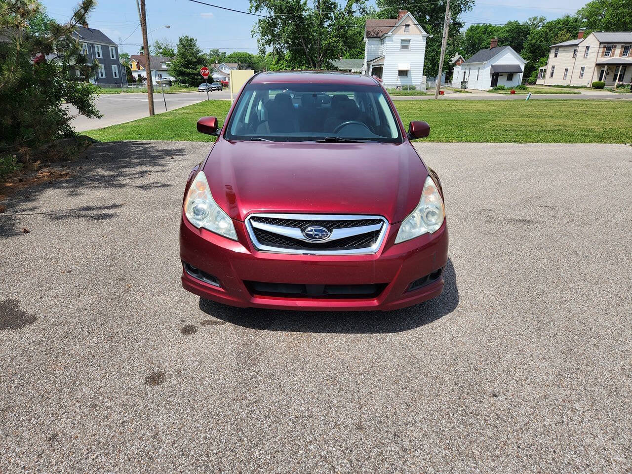 Used 2011 Subaru Legacy 2.5i Premium AWD/4WD image 2