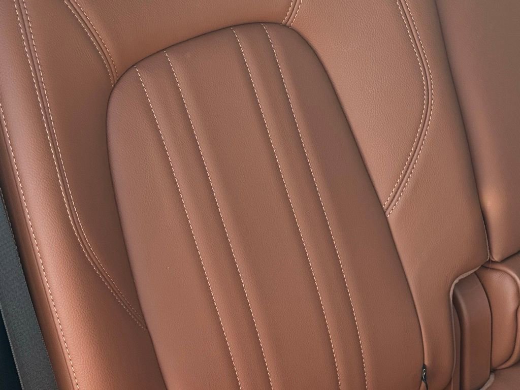 Certified 2022 Maserati Levante Modena image 33