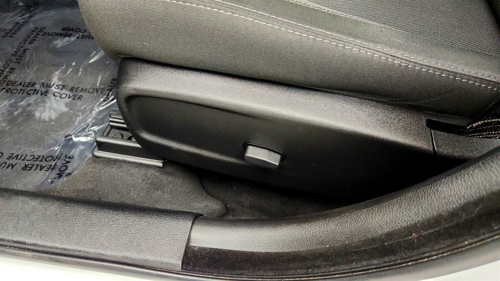 Used 2017 Dodge Charger SE w/ Popular Equipment Group RWD image 11