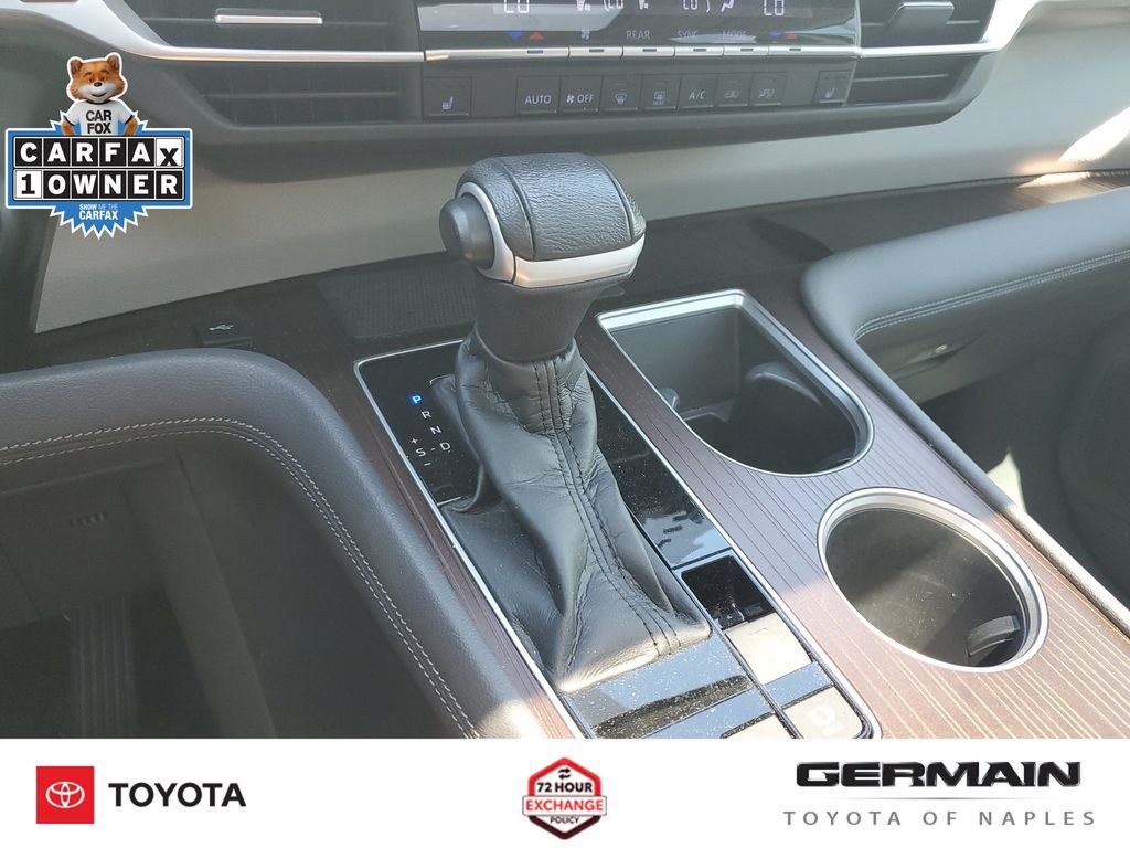 Certified 2021 Toyota Sienna XLE FWD image 28