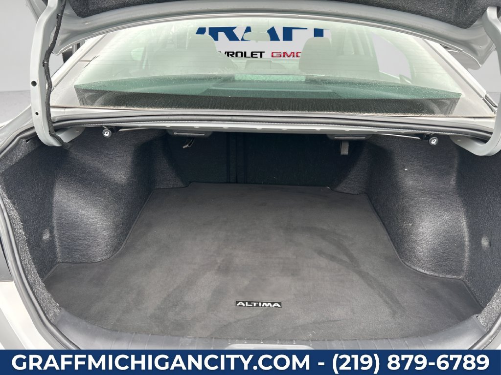 Used 2024 Nissan Altima 2.5 SV FWD image 35