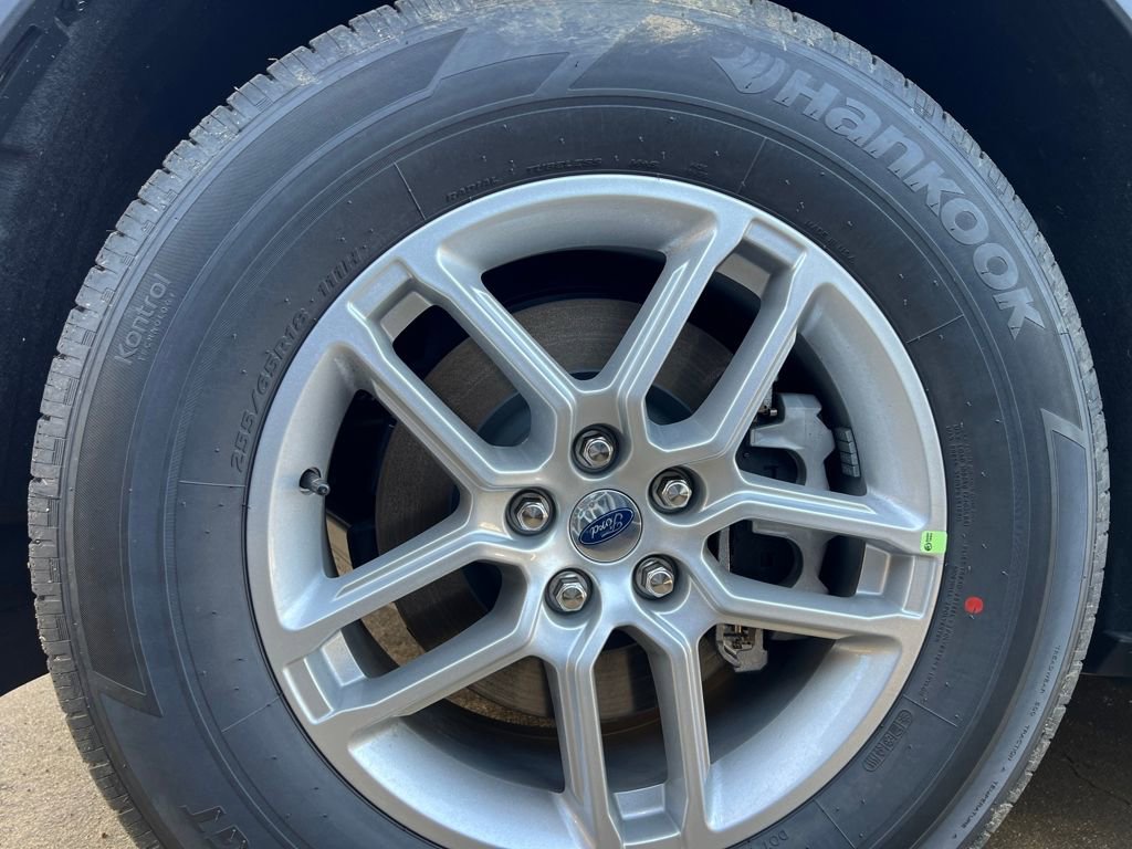 New 2026 Ford Explorer Active image 22