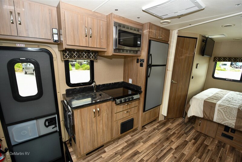 Used 2016 Mercedes-Benz Sprinter 3500 image 6