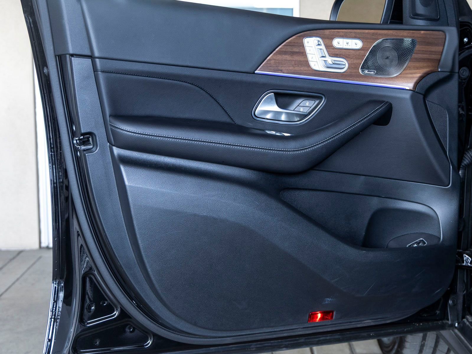 Used 2025 Mercedes-Benz GLE 350 4MATIC image 12