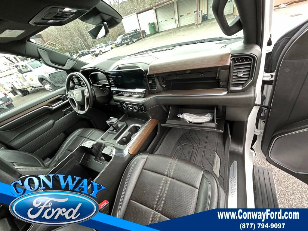Used 2022 Chevrolet Silverado 1500 High Country w/ High Country Premium Package image 25