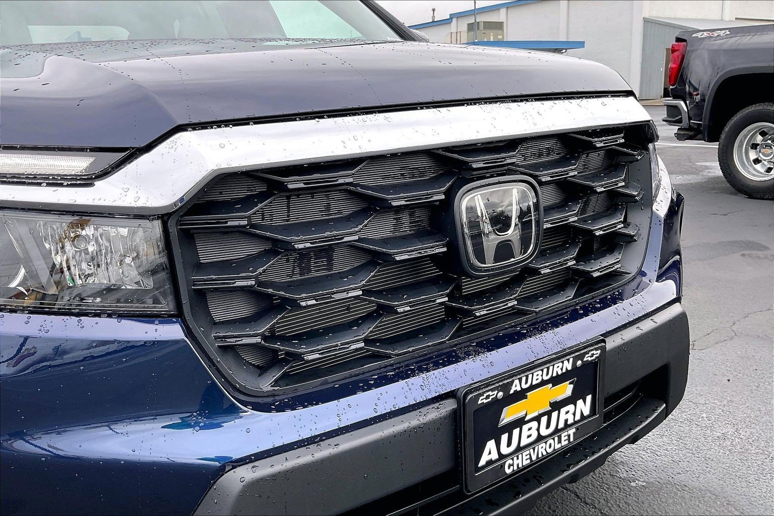 Used 2025 Honda Passport EX-L image 30