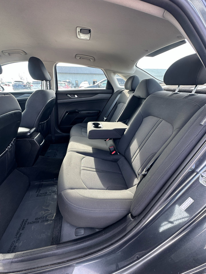Used 2021 Kia K5 LXS image 38