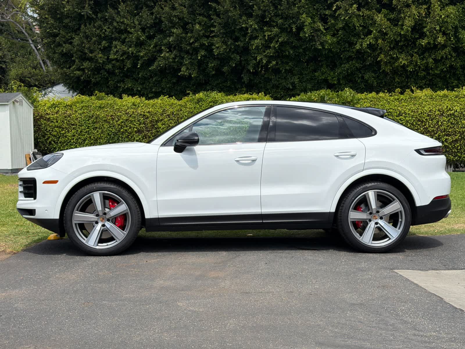 New 2026 Porsche Cayenne S AWD/4WD image 2