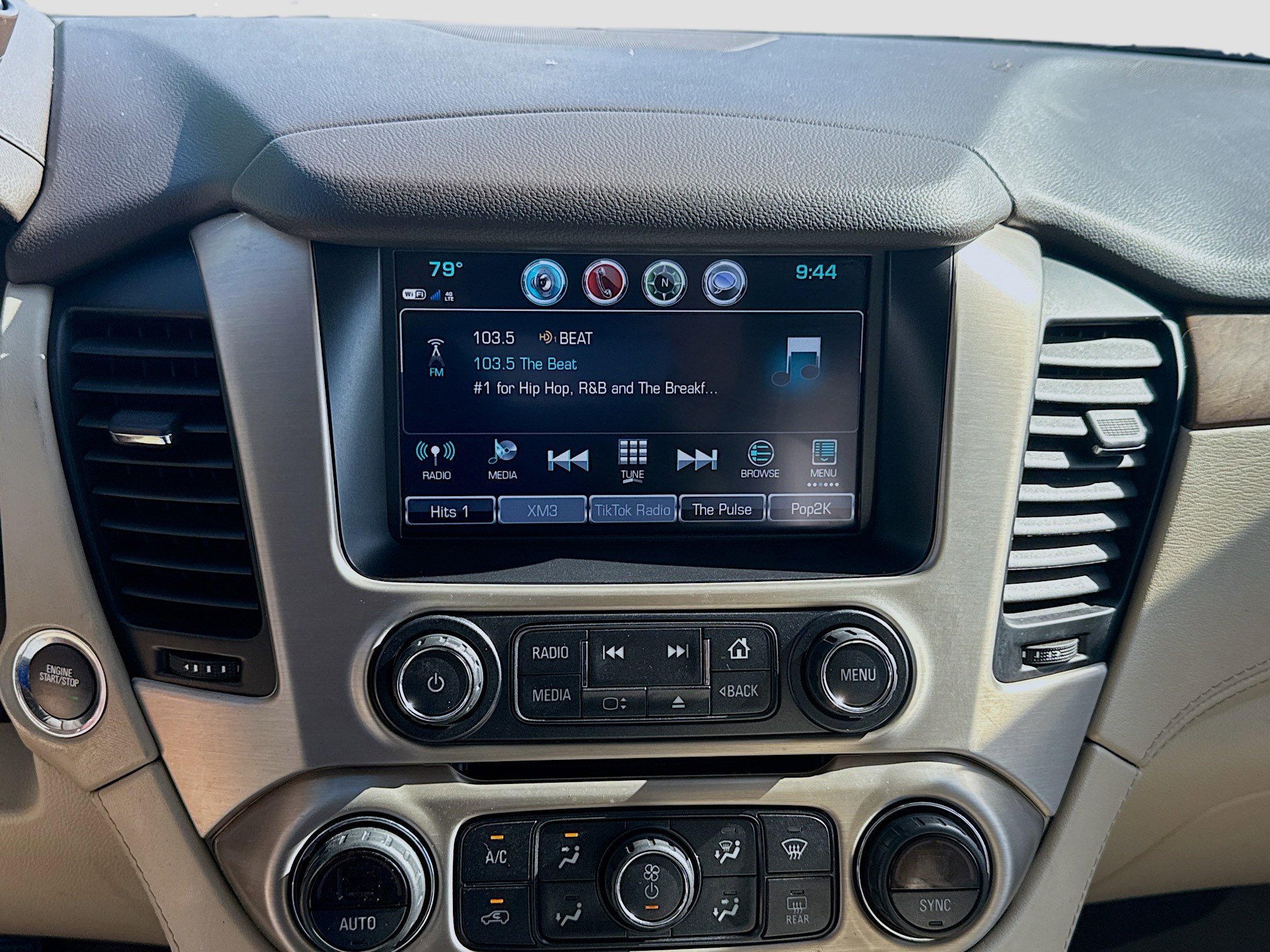 Used 2020 GMC Yukon Denali image 10