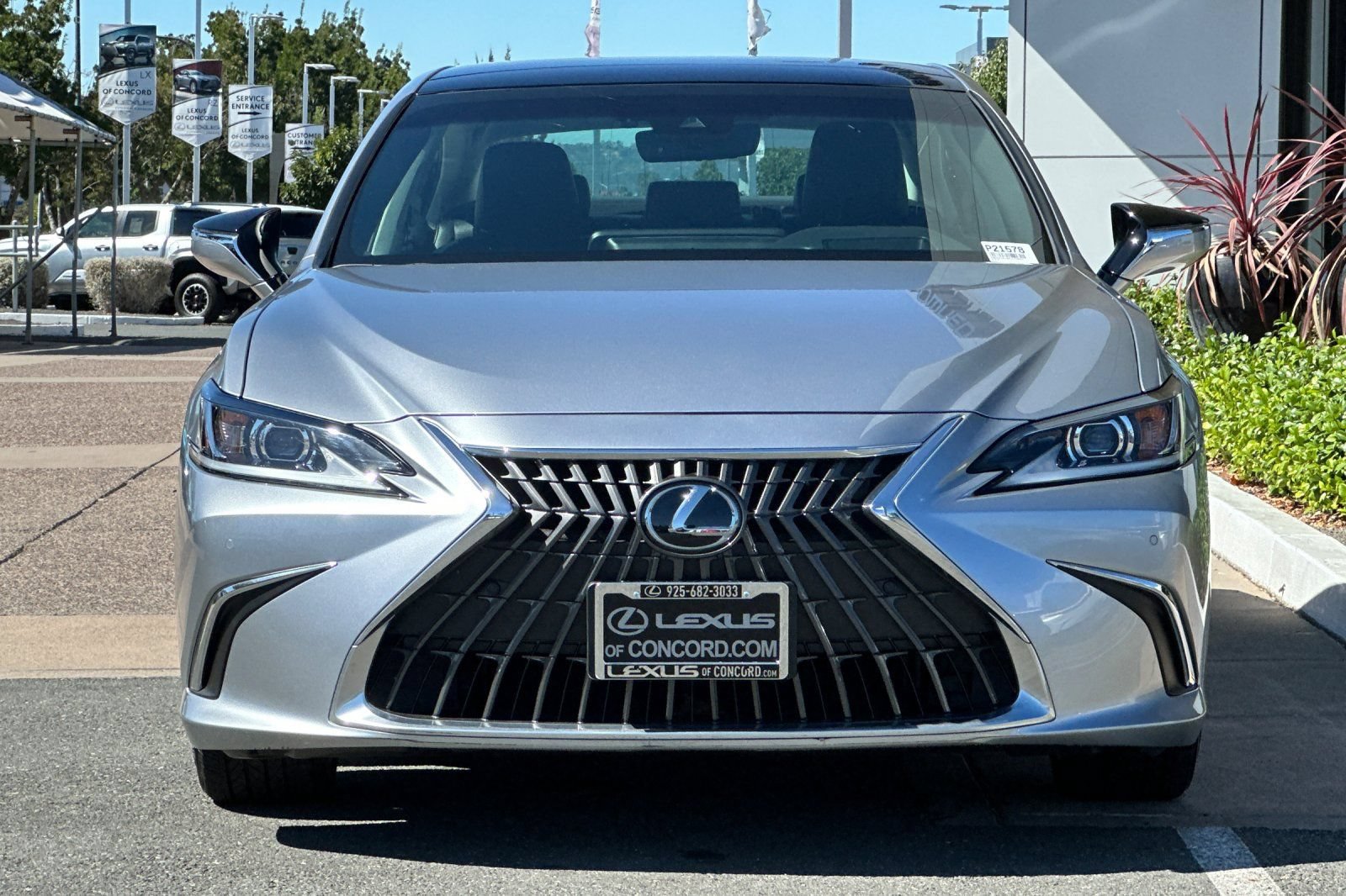 Certified 2024 Lexus ES 350 w/ Premium Package FWD image 6