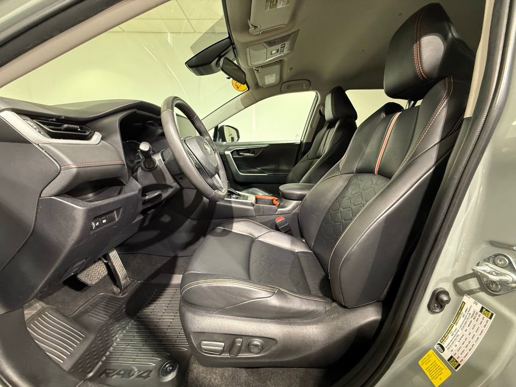 Used 2023 Toyota RAV4 Adventure image 13