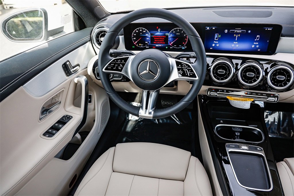 New 2025 Mercedes-Benz CLA 250 image 14