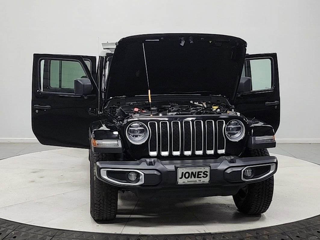 Used 2021 Jeep Wrangler Unlimited Sahara AWD/4WD image 10